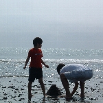 子どもと海